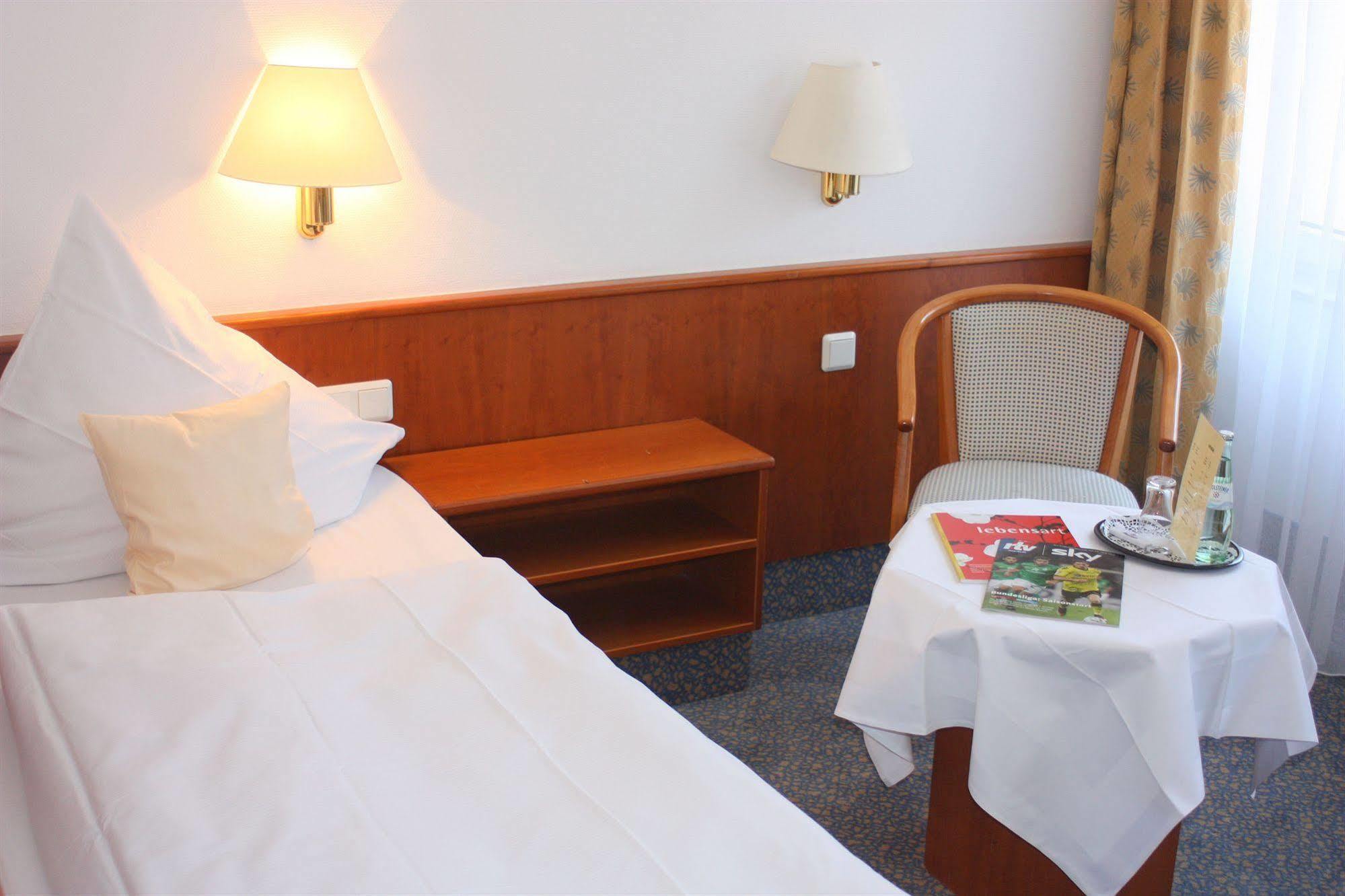 Hotel Gertrudenhof Cologne Exterior photo
